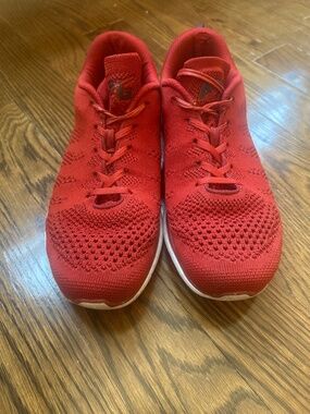 APL Men’s Red Techloom Pro Size 11